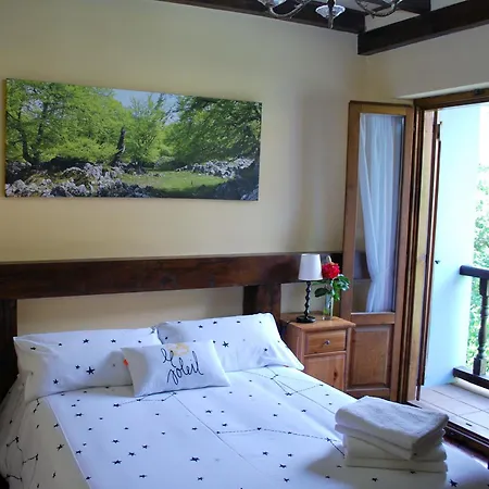 Con Piscina Lebanes Picos De Europa *