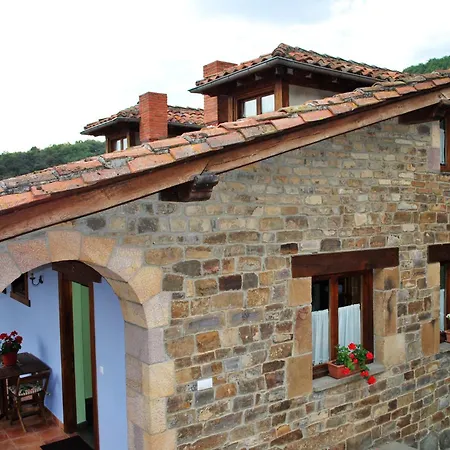 Con Piscina Lebanes Picos De Europa *