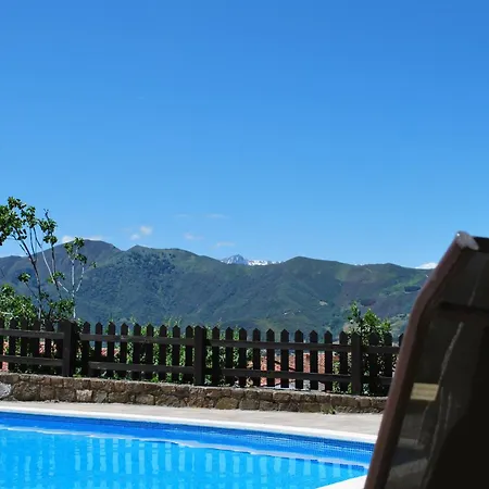 Con Piscina Lebanes Picos De Europa 아파트 Torices