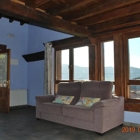 Con Piscina Lebanes Picos De Europa Apartment *