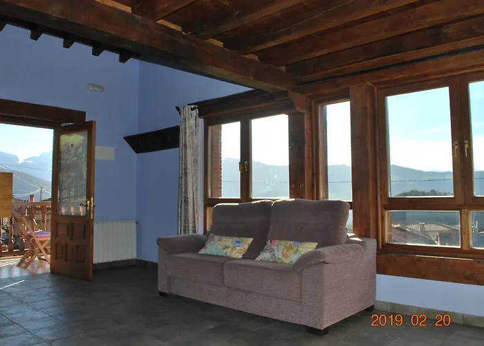 Con Piscina Lebanes Picos De Europa Apartment *